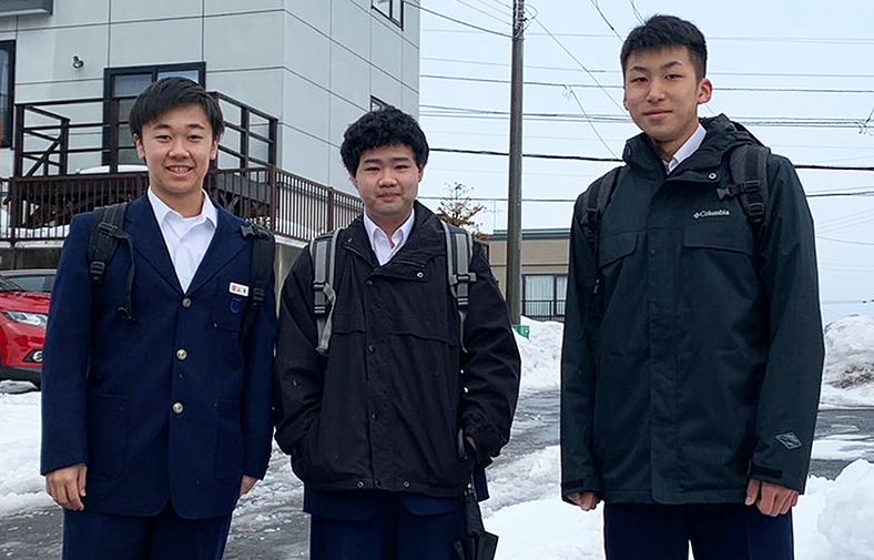 札幌手稲中時代の山本(左)と茨木(右)=3年時=