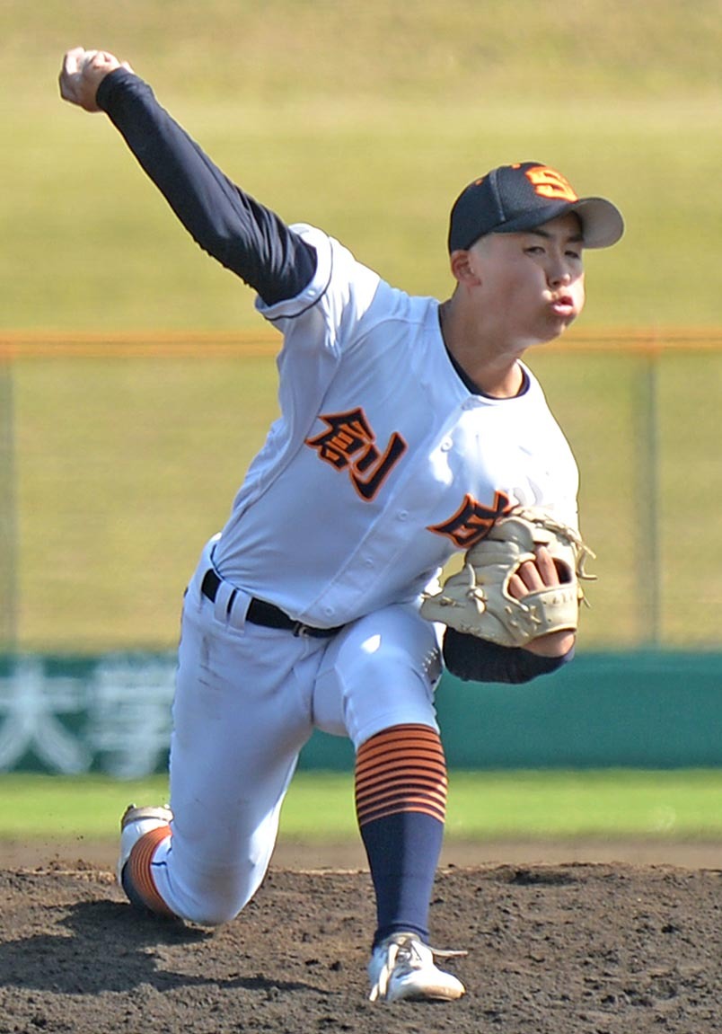 8回2失点と好投した札幌創成の岩城投手