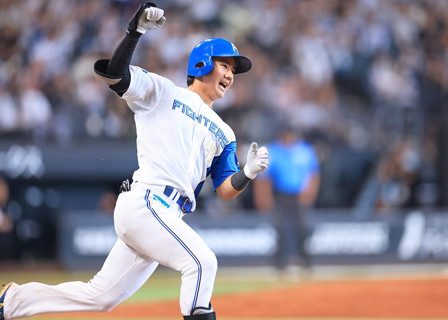 活動歴および当時の関連ビジュアル記録