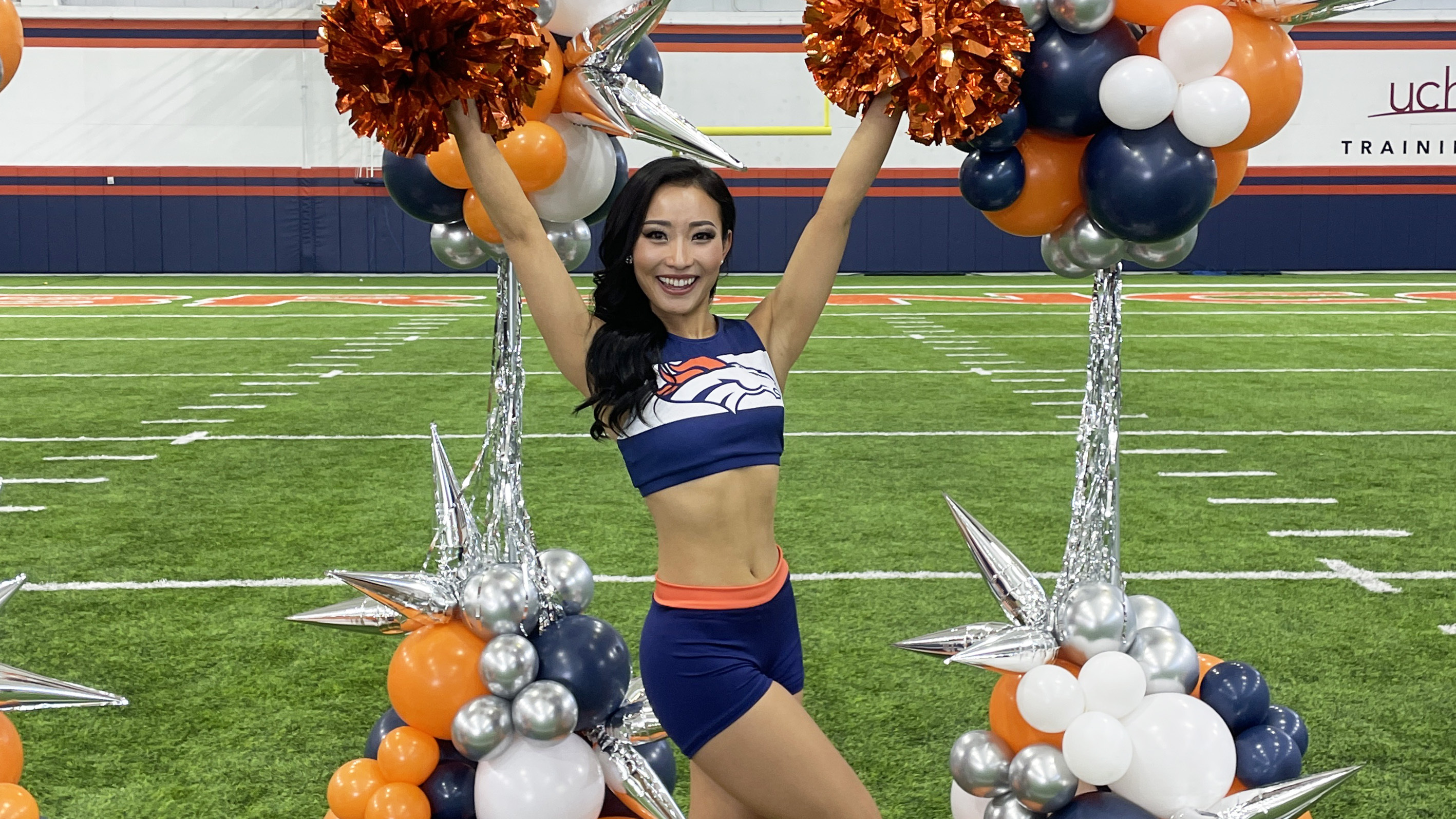 元ドールズ村田夕奈さん nfl デンバー ブロンコス のチアリーダーに3度目挑戦で合格 道新スポーツ Doshin Sports 元ドールズ村田夕奈さん nfl デンバー ブロンコス のチアリーダーに3度目挑戦で合格 道新スポーツ Doshin Sports