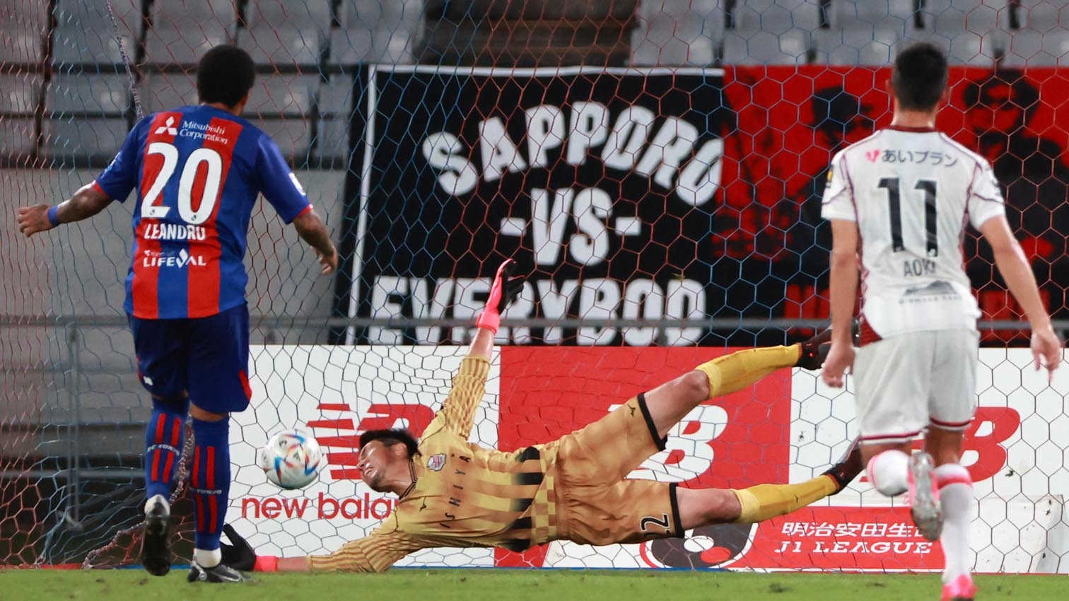 シャビエル負傷退場に2度のpk献上 札幌 Fc東京に0 3完敗 道新スポーツ Doshin Sports シャビエル負傷退場に2度のpk献上 札幌 Fc東京に0 3完敗 道新スポーツ Doshin Sports