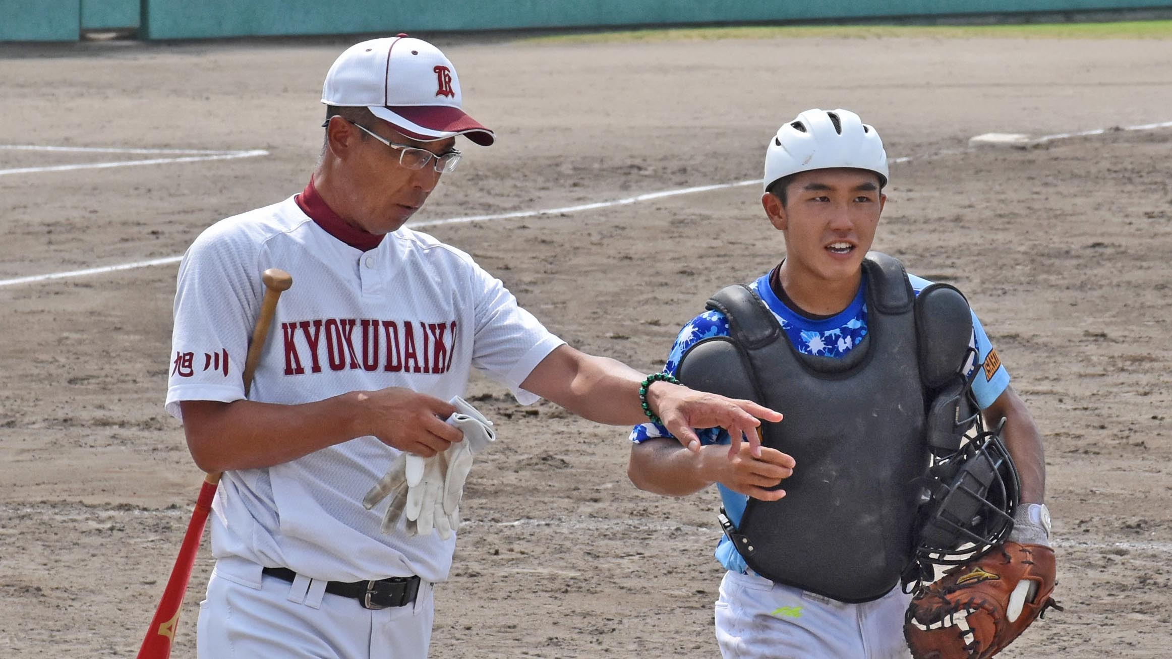 旭大高が下馬評覆す 10日強豪 大阪桐蔭戦制し大金星だ 道新スポーツ Doshin Sports 旭大高が下馬評覆す 10日強豪 大阪桐蔭戦制し大金星だ 道新スポーツ Doshin Sports