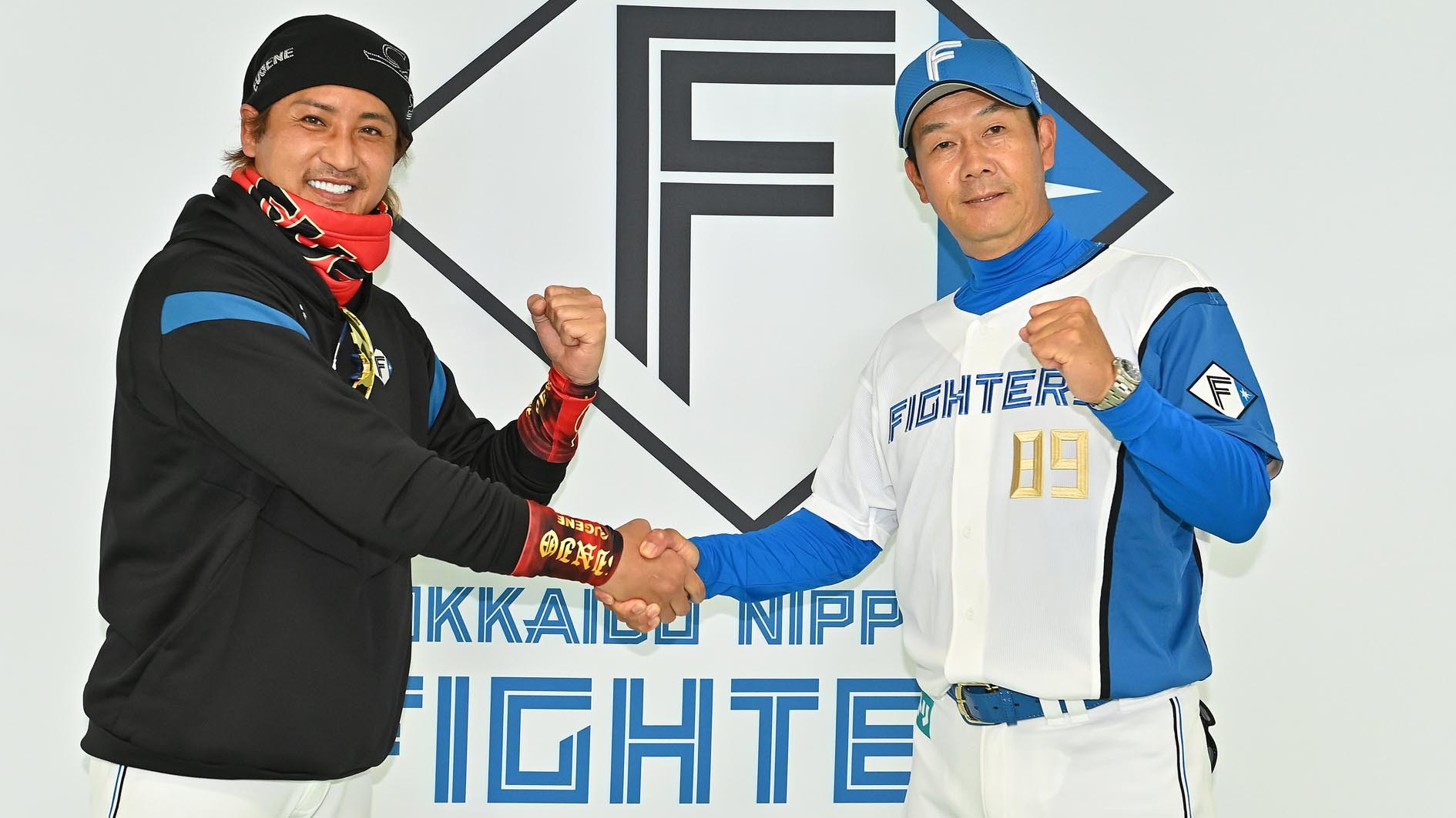 代打の神様・八木打撃コーチ 一振りの極意伝える 「少しでも勝負強い選手が…」