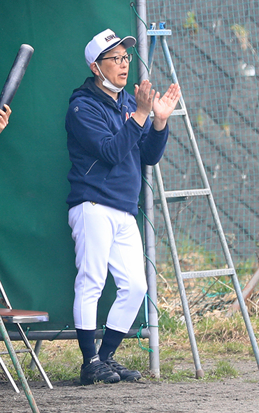 札幌あすかぜの期間限定監督を務める富木則善さん
