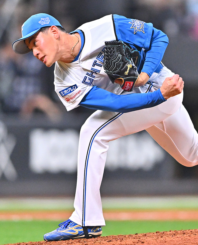 八回、力投をみせた宮内